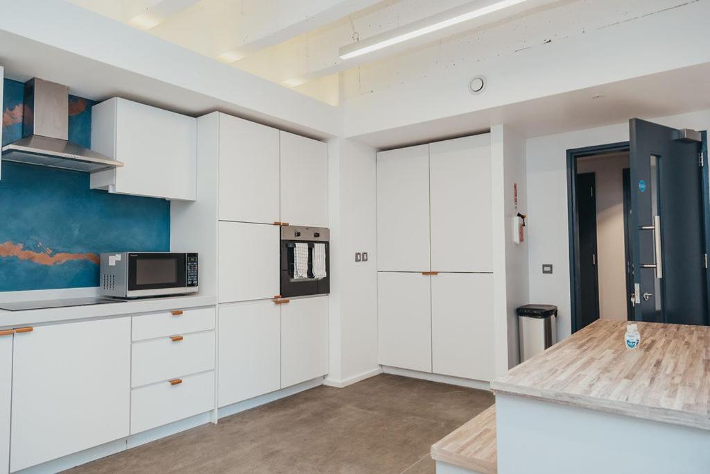 Quarter By The Warren Collection 4* Belfast