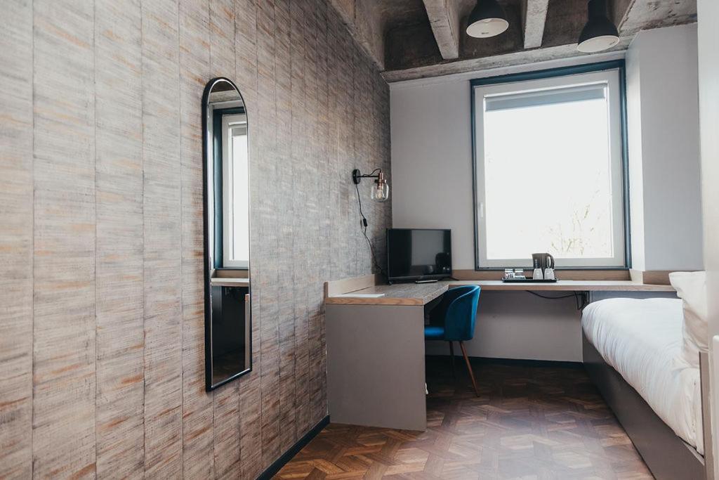 Quarter By The Warren Collection Hotel